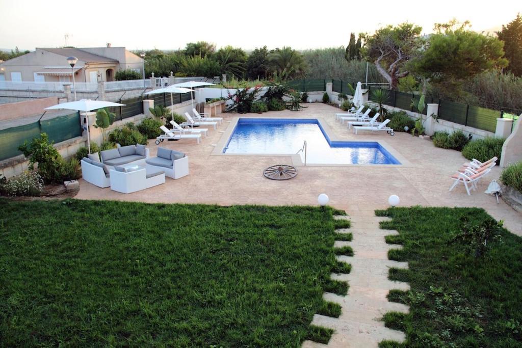 Villa President Cosmos Playa de Muro  Exterior foto